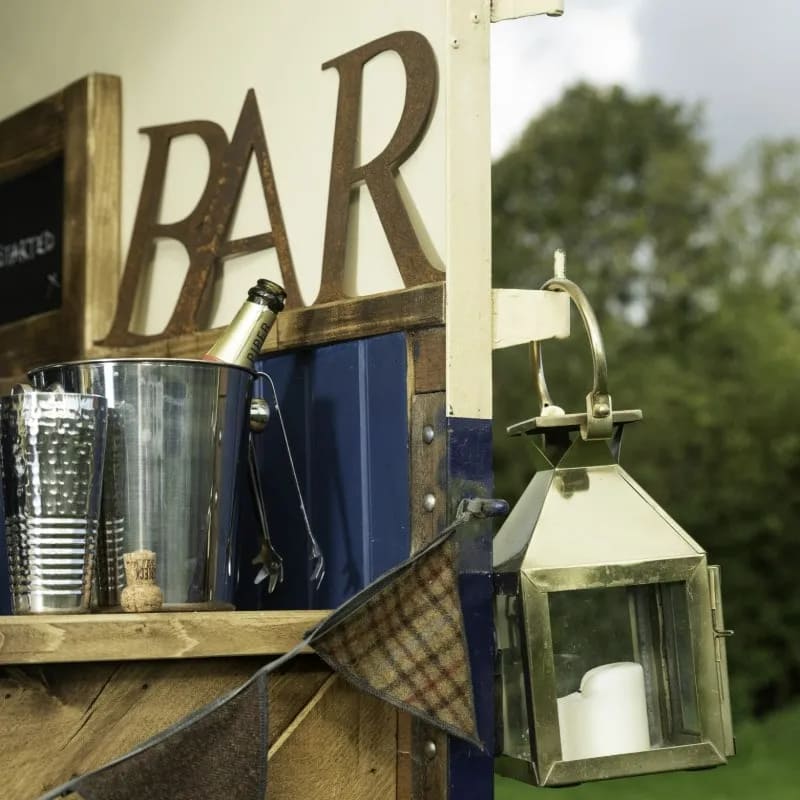 Betty Blue Tow Bar